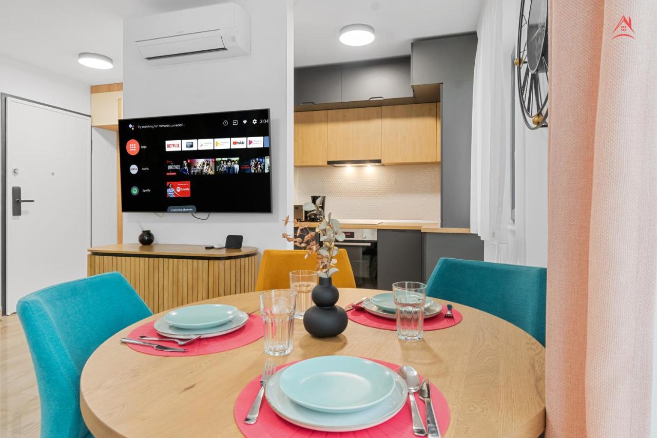 Apartament Opera Residence - Cismigiu, Eroilor, Free Private Parking Bukareszt Zewnętrze zdjęcie