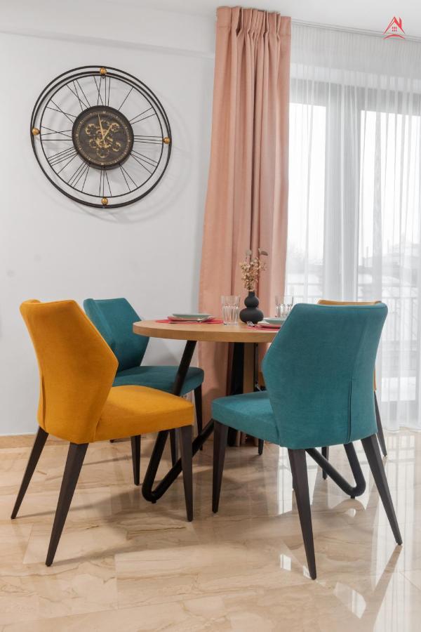 Apartament Opera Residence - Cismigiu, Eroilor, Free Private Parking Bukareszt Zewnętrze zdjęcie