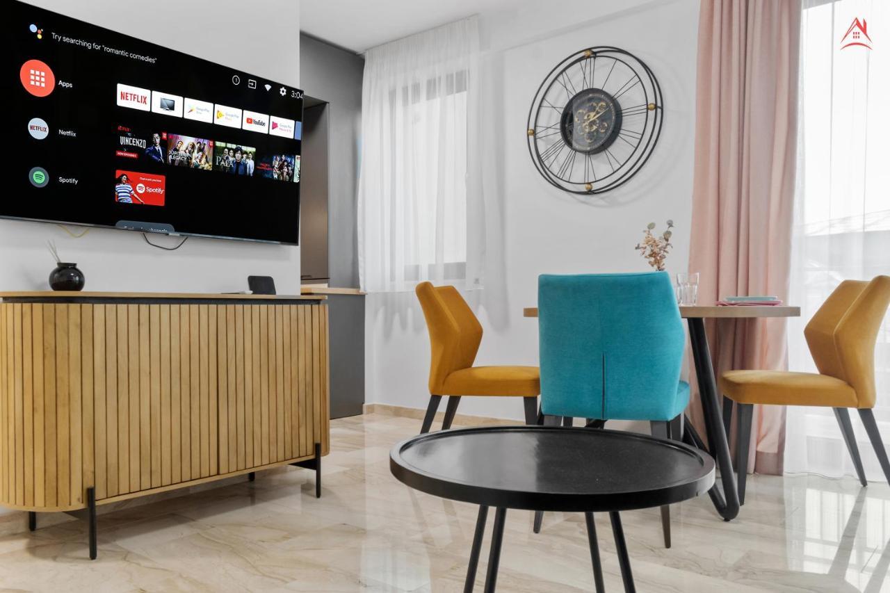Apartament Opera Residence - Cismigiu, Eroilor, Free Private Parking Bukareszt Zewnętrze zdjęcie