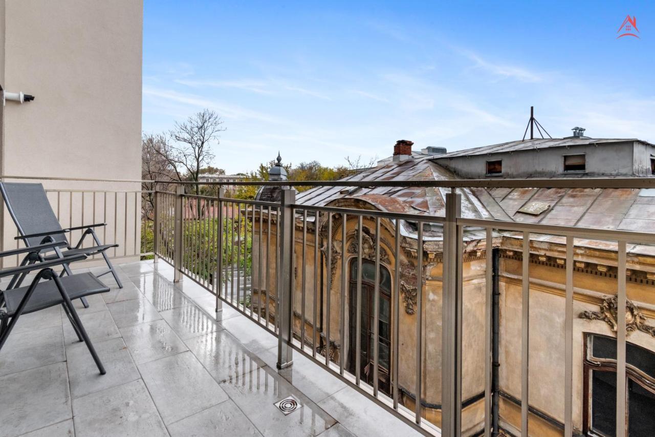 Apartament Opera Residence - Cismigiu, Eroilor, Free Private Parking Bukareszt Zewnętrze zdjęcie